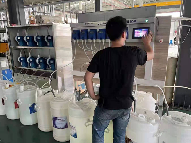 蠡全自动进料-01